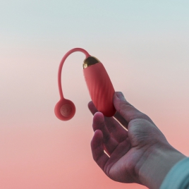 Vibrator Ou Svakom Ella Roșu
